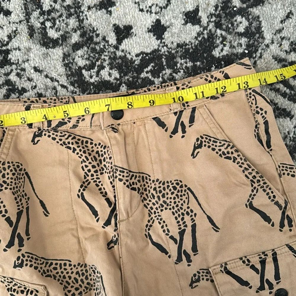 Topshop EUC Giraffe African Women Cargo Snorts - Picture 15 of 16